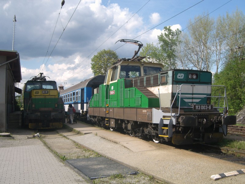 113 001-2 a 113 003-8,Bechyně, 4.5.2012